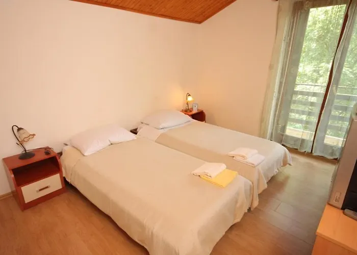 With A Parking Space Veli Brgud, Opatija - 7840 בית הארחה 3*