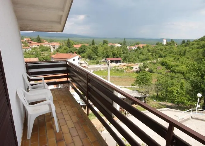 With A Parking Space Veli Brgud, Opatija - 7840 בית הארחה Jurdani